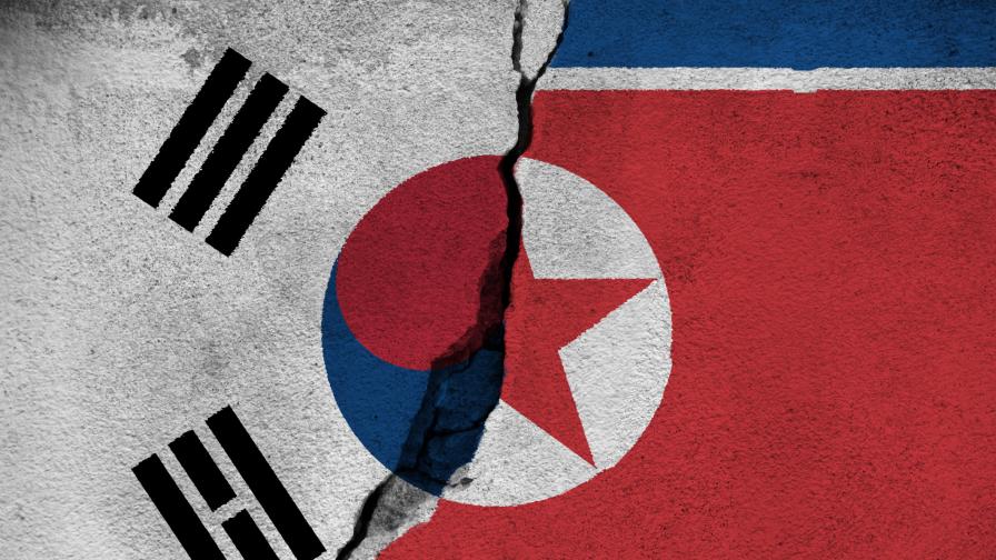 <p>&quot;Корейският полуостров е на ръба на ядрена война&quot;</p>