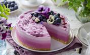 Изящна и красива: Рецепта за лилава шоколадова торта без печене