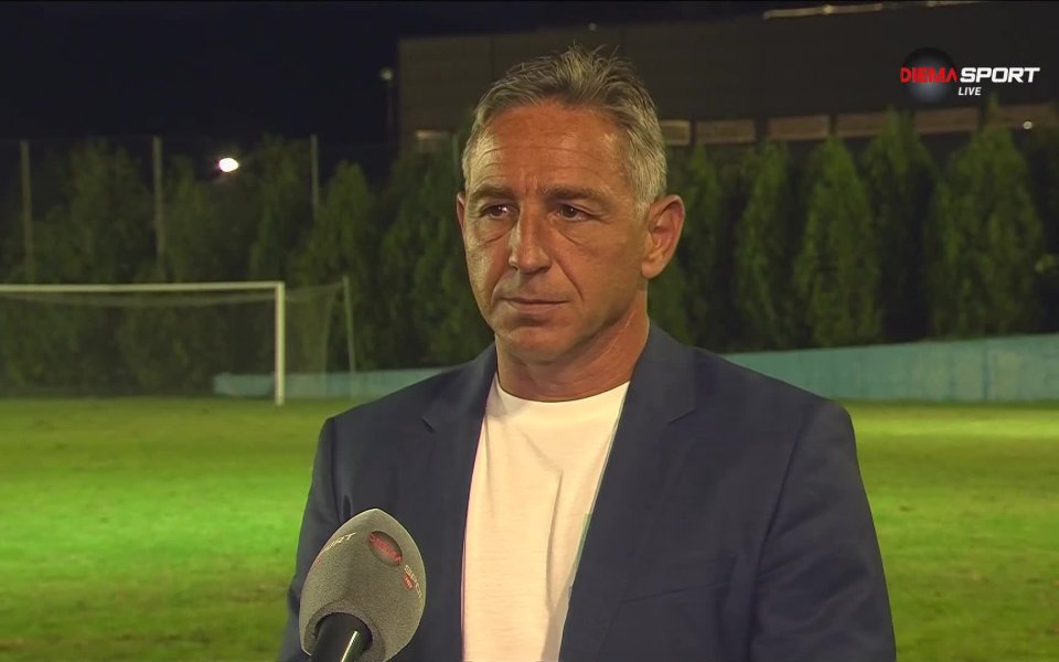 Треньорът на Беласица Петрич Петър Колев говори след победата с