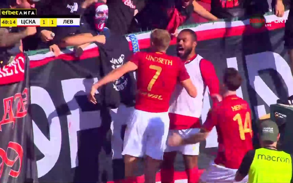 В 49-ата минута ЦСКА изравни резултата в дербито. Амос Юга даде
