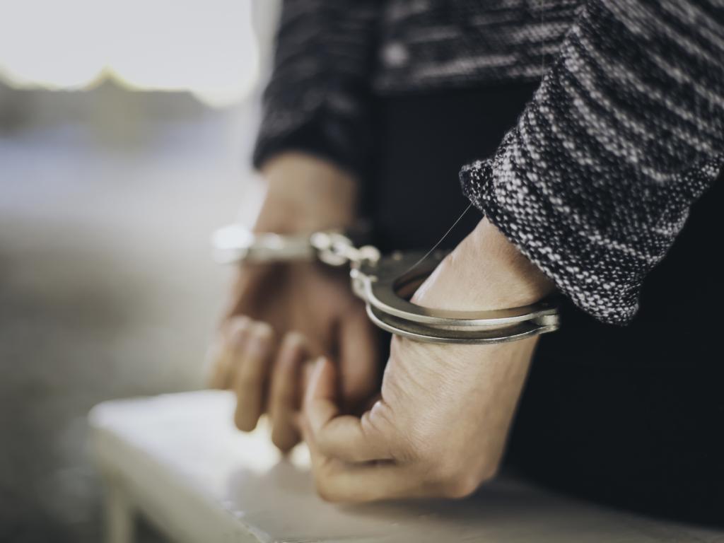 Жена на 35 години от Сливен е задържана за причиняване