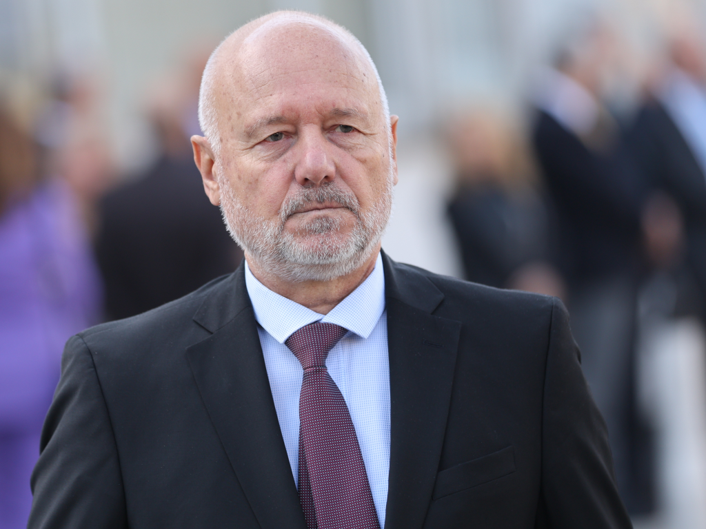 Комисията по отбрана ще изслуша министъра на отбраната Тодор Тагарев във