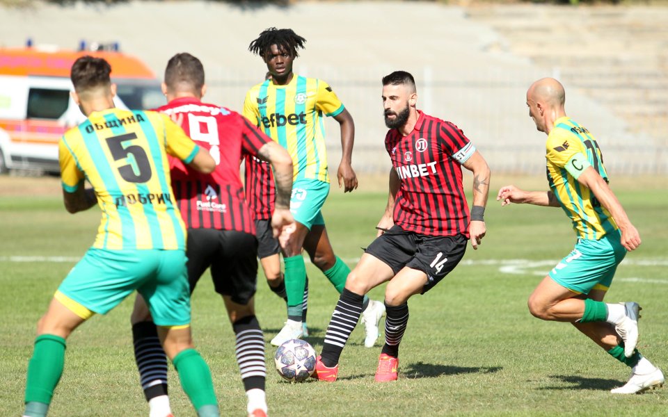 Добруджа и Локомотив Пловдив играят при 2:2 в мач от 1/16-финалите