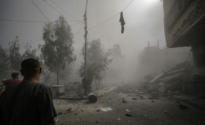 Броят на жертвите в ивицата Газа от началото на войната с Израел надхвърли 8 000 души