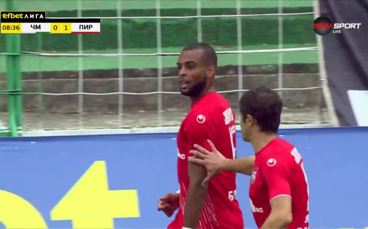 Юго Комано изненада Черно море и даде ранен аванс на Пирин