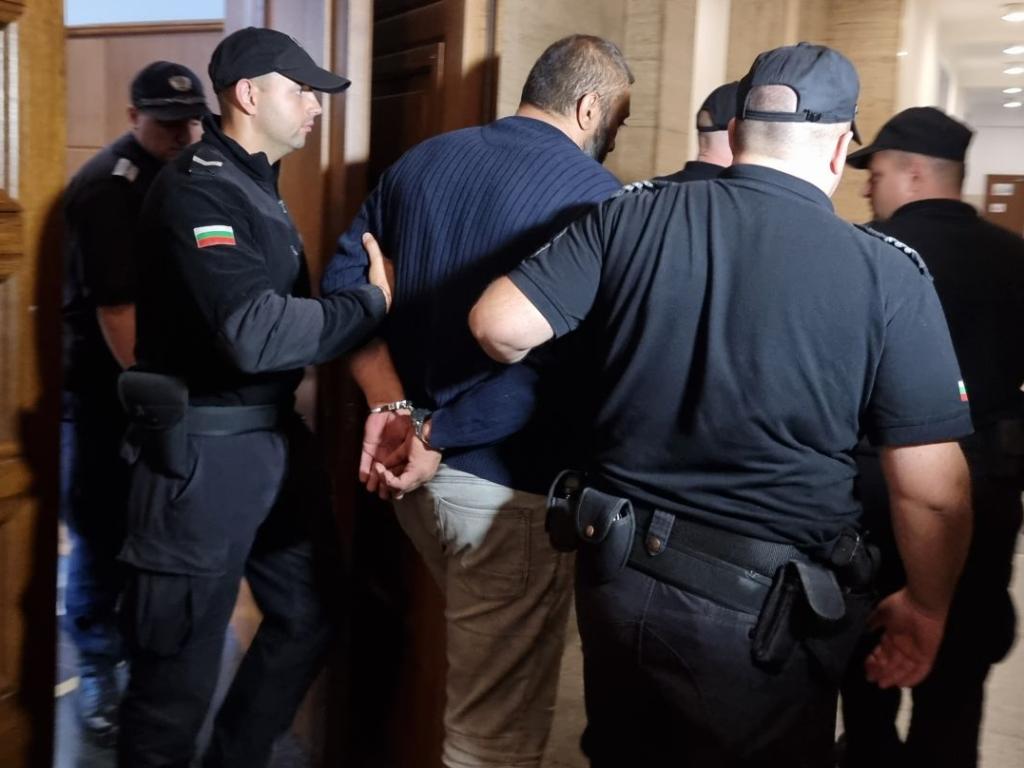 Софийският градски съд остави днес в ареста обвиненият Махжат Мехмед