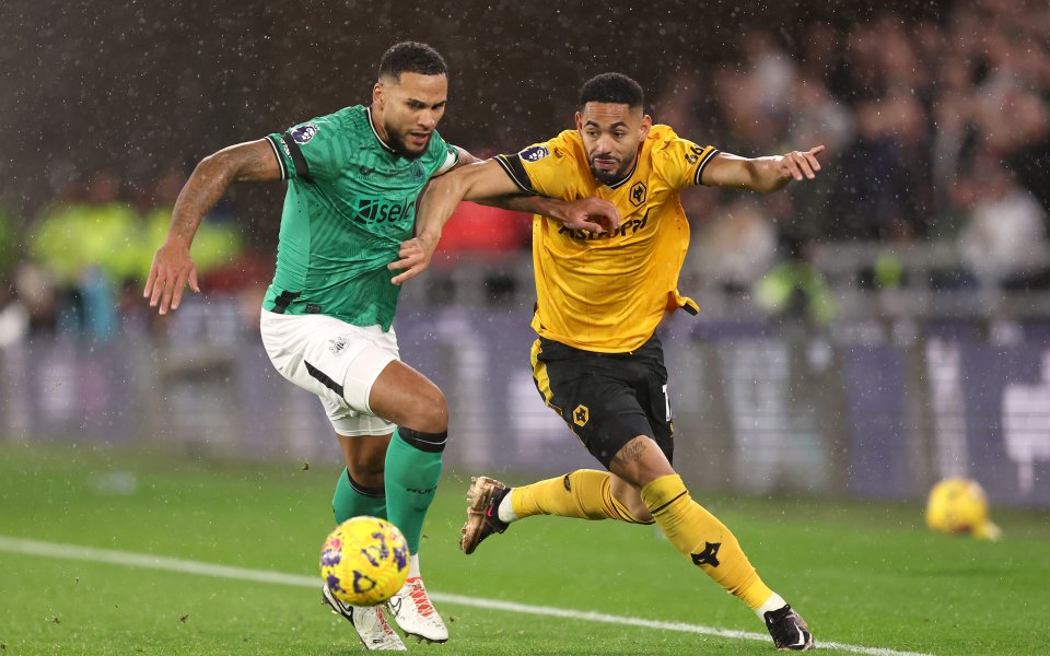 Отборът на Уулвърхемптън стигна до равенството при домакинството си на