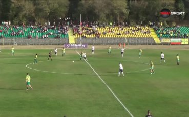 Футболистът на Добруджа Добрич Шериф Осман реализира гол №1