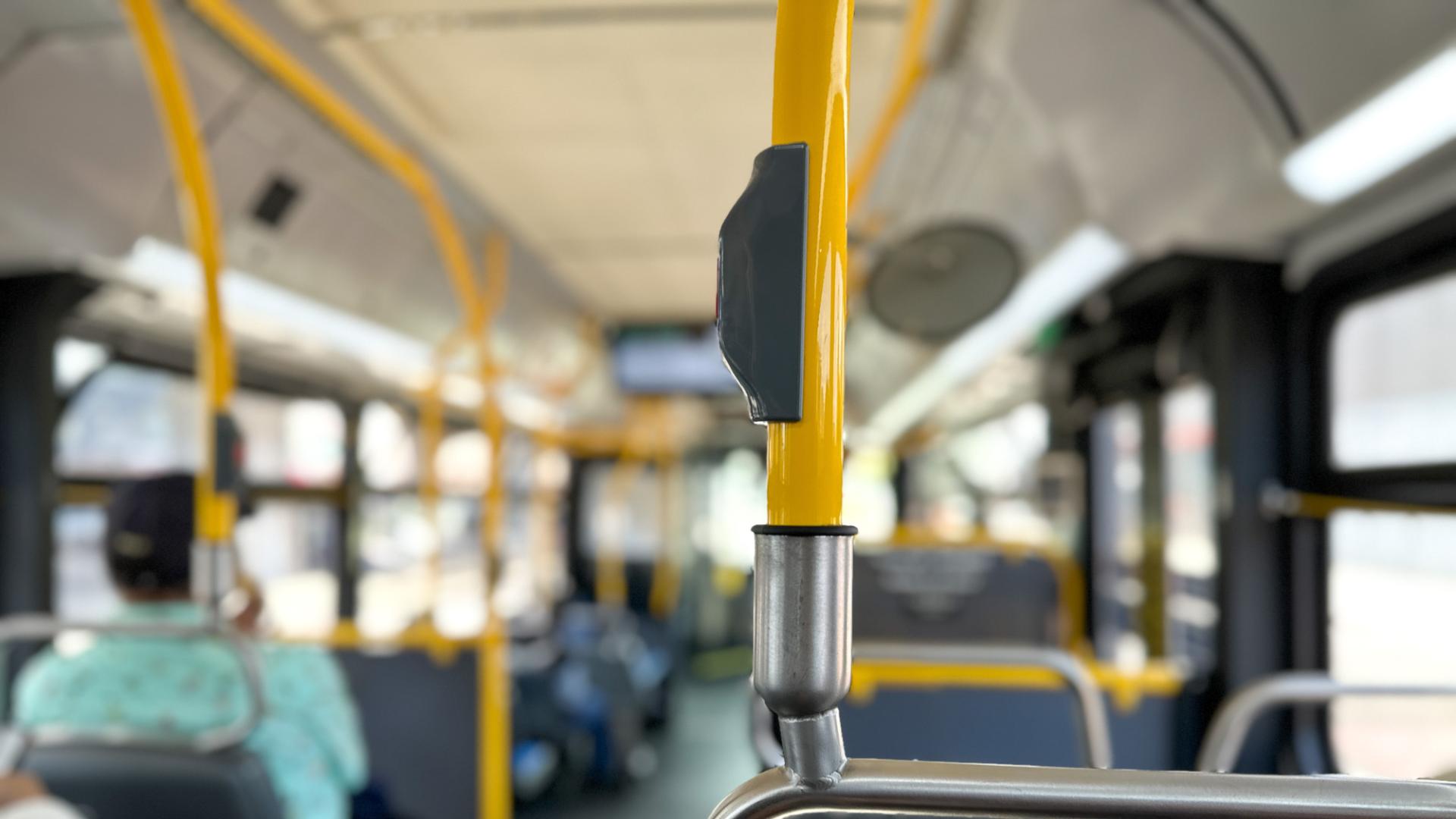 Шофьорът на автобуса отнесъл кола в София твърди че спирачките