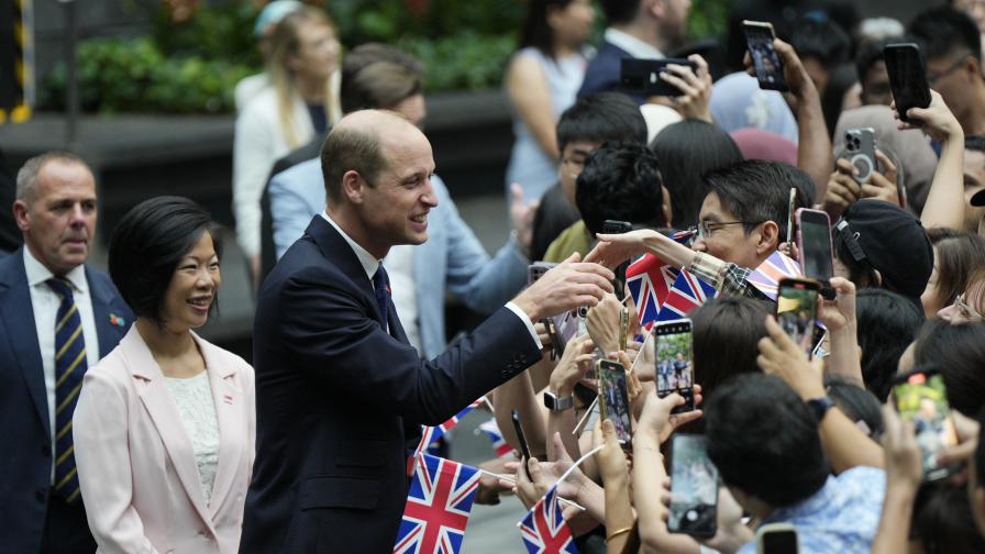 Принц Уилям пристигна в Сингапур за наградите "Ъртшот" (СНИМКИ)