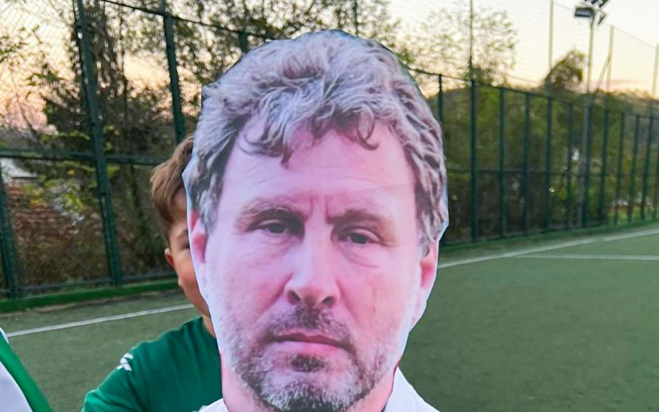 Малкият фен на Янтра Габрово Виктор Велев имаше много интересен