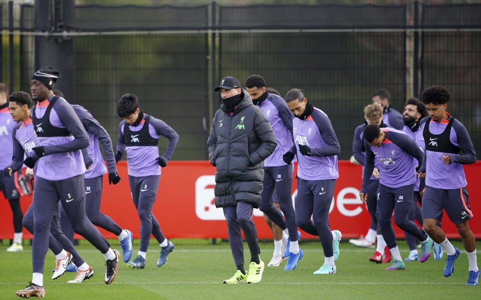 Върджил ван Дайк ще пропусне мача на Ливърпул срещу Тулуза