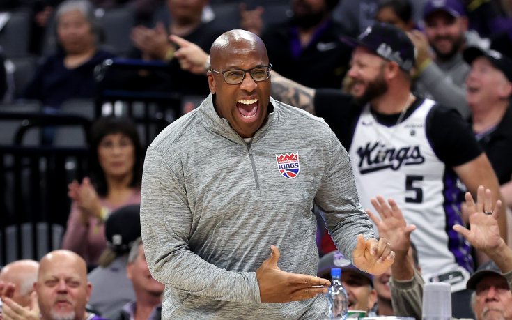 Треньорът на Сакраменто: Небето е лимитът за Саша