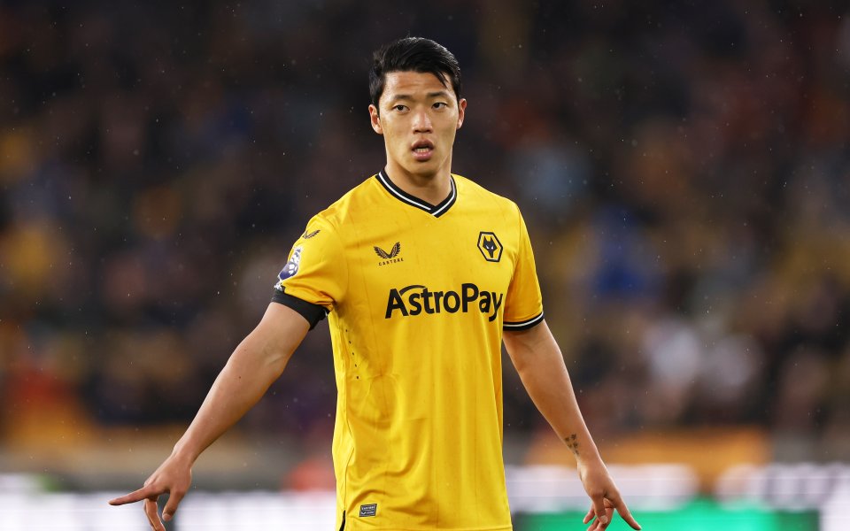 Ръководството на Уулвърхемптън мисли за бдещето и ще предложи нов