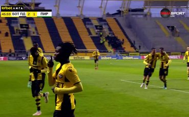 Ботев Пловдив достигна до втори гол срещу Пирин още в