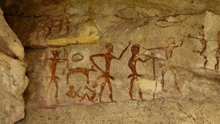 <p>Хора с огромни глави: Откриха странни скални рисунки в Танзания&nbsp;</p>