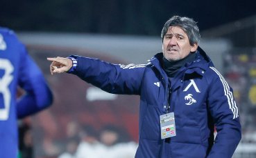 Треньорът на Левски Николай Костов проведе разговор с отбора