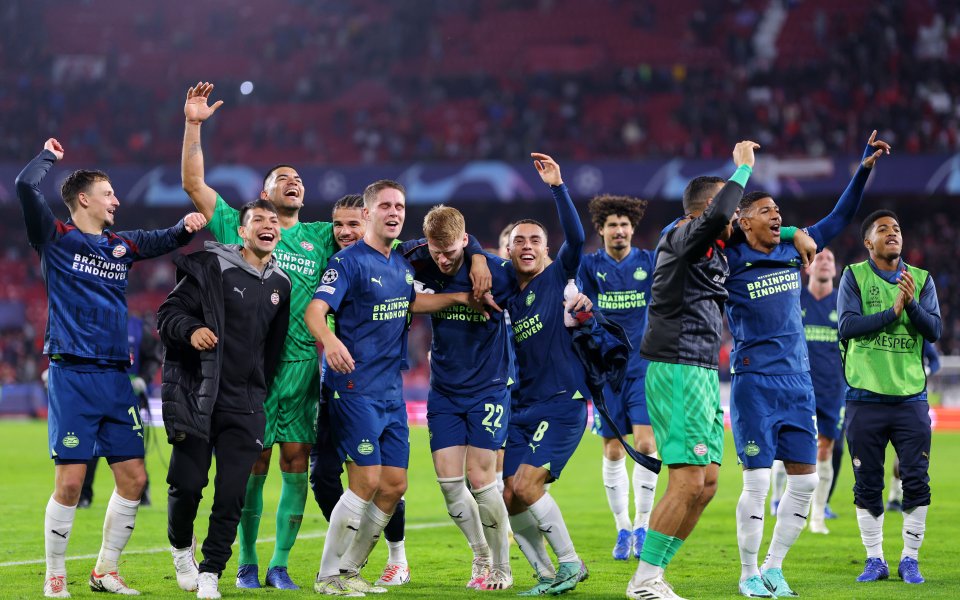 ПСВ Айндховен нарави знаменит обрат от 0:2 до 3:2 като