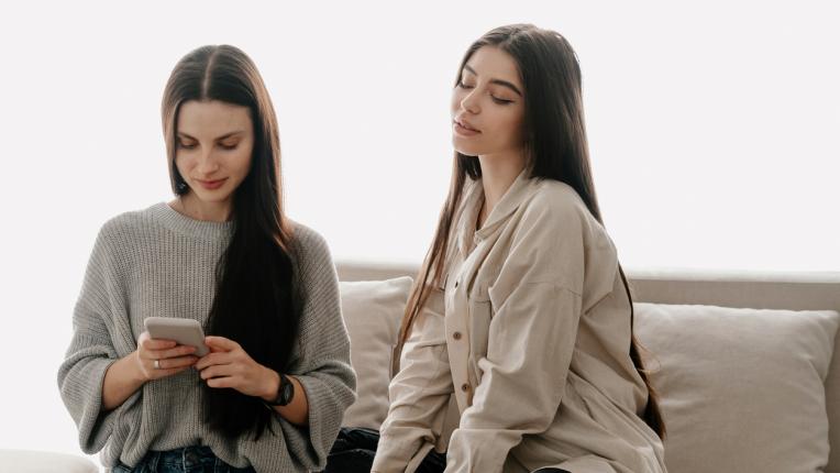  7 сякаш почтени комплимента, които в действителност звучат обидно 