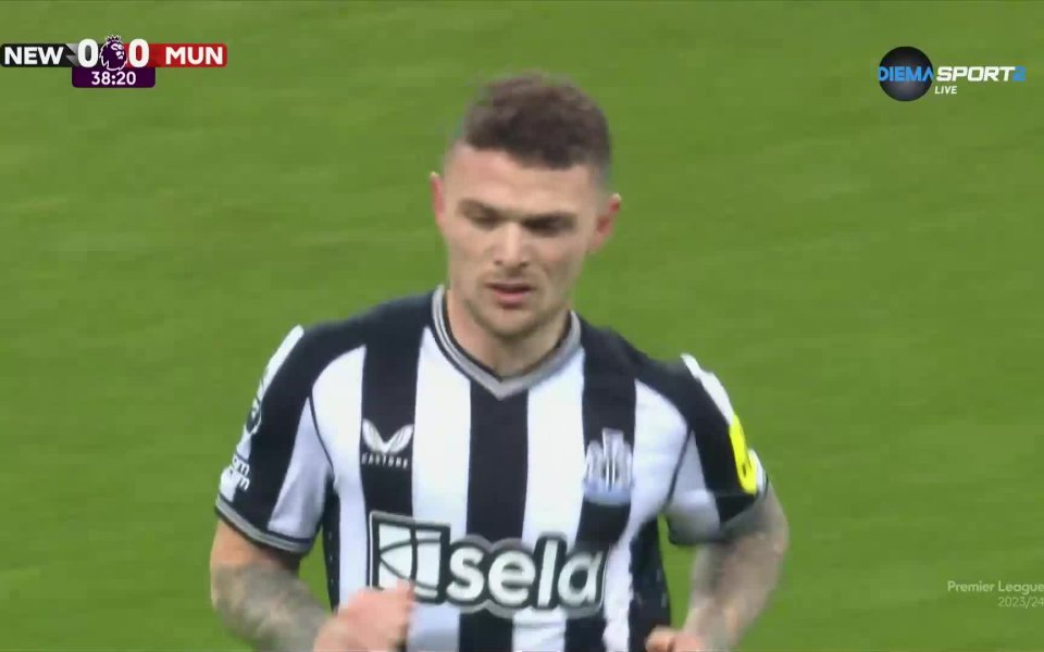 В 39-а минута на двубоя между Нюкасъл и Манечстър Юнайтес Кийрън