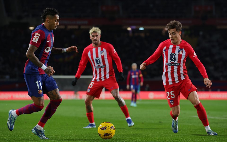 Барселона и Атлетико Мадрид играят при резултат 1:0 в мач