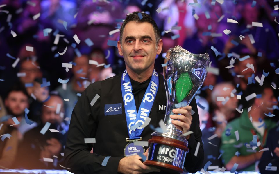 Легендата в снукъра Рони О'Съливан спечели рекордна осма титла от