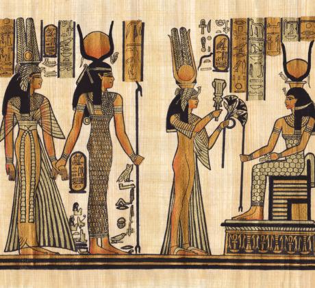 В Древен Египет жените използвали омекотен папирус подобно на трева
