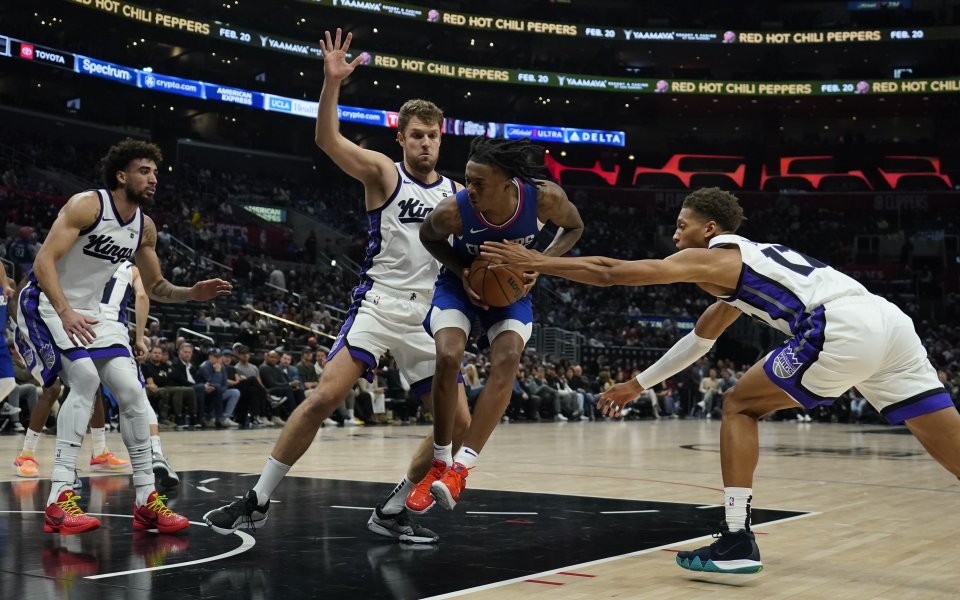 Les Los Angeles Clippers battent les Sacramento Kings, et Vezenkov termine avec 9 points – joueur – basket
