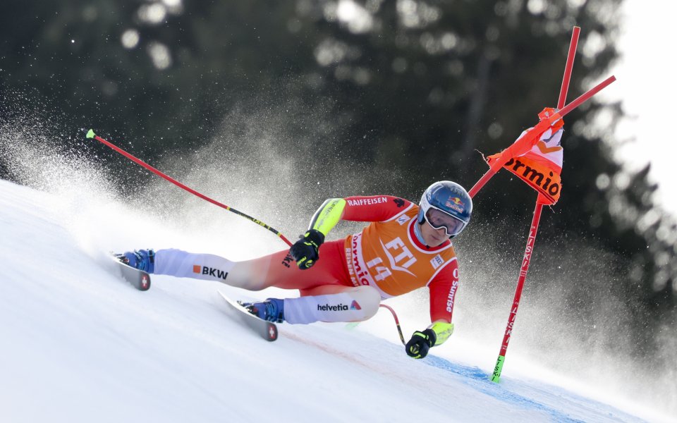 Швейцарецът Марко Одермат спечели супергигантския слалом от Световната купа по