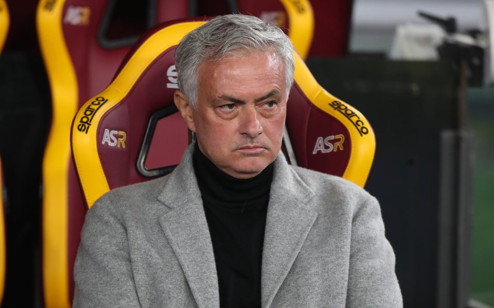 Португалският специалист Жозе Моуриньо е готов да приеме предложението на