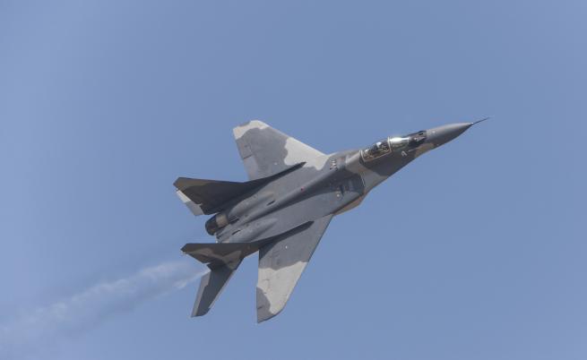 Полша затвори летища, вдигна самолети заради руски удари в Украйна