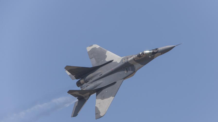 Полша затвори летища, вдигна самолети заради руски удари в Украйна