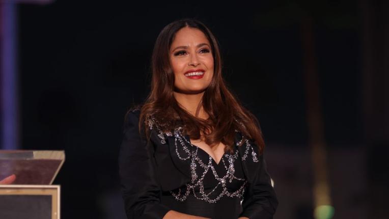  12 звезди, които забременяха след 40 