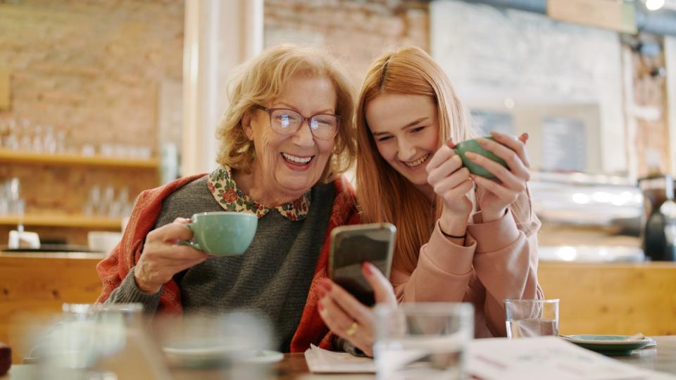 Една мила италианска баба стана много популярна в интернет като сподели