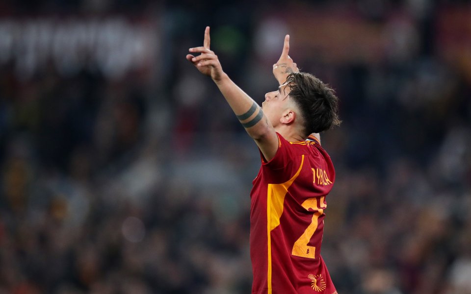 Звездата на Рома – Пауло Дибала, отбеляза два гола при