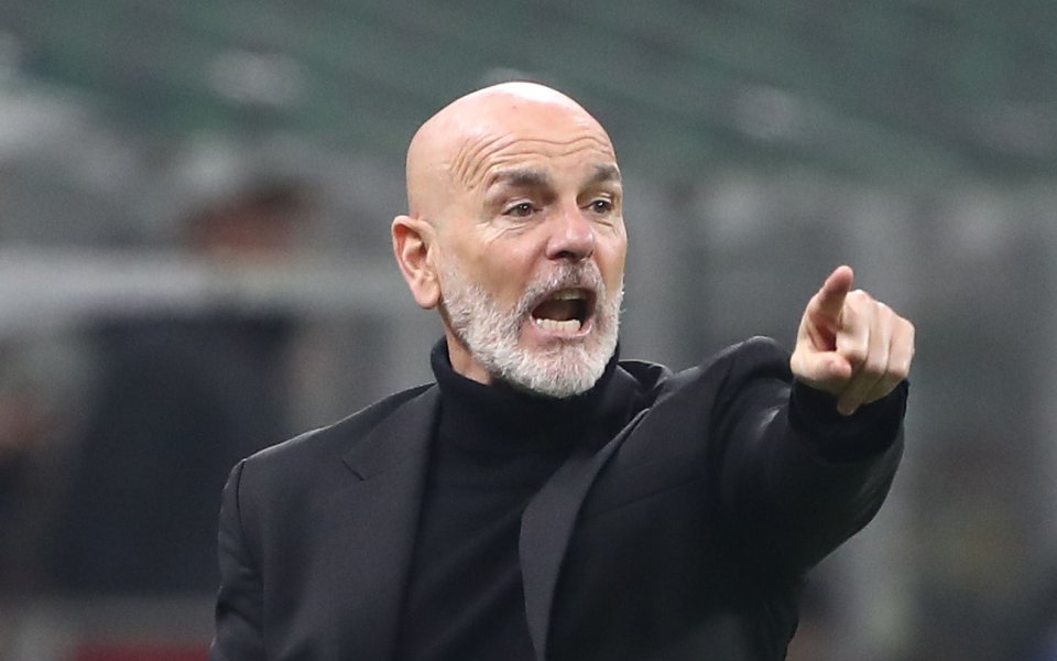 Наставникът на Милан - Стефано Пиоли, предупреди, че росонерите“ не