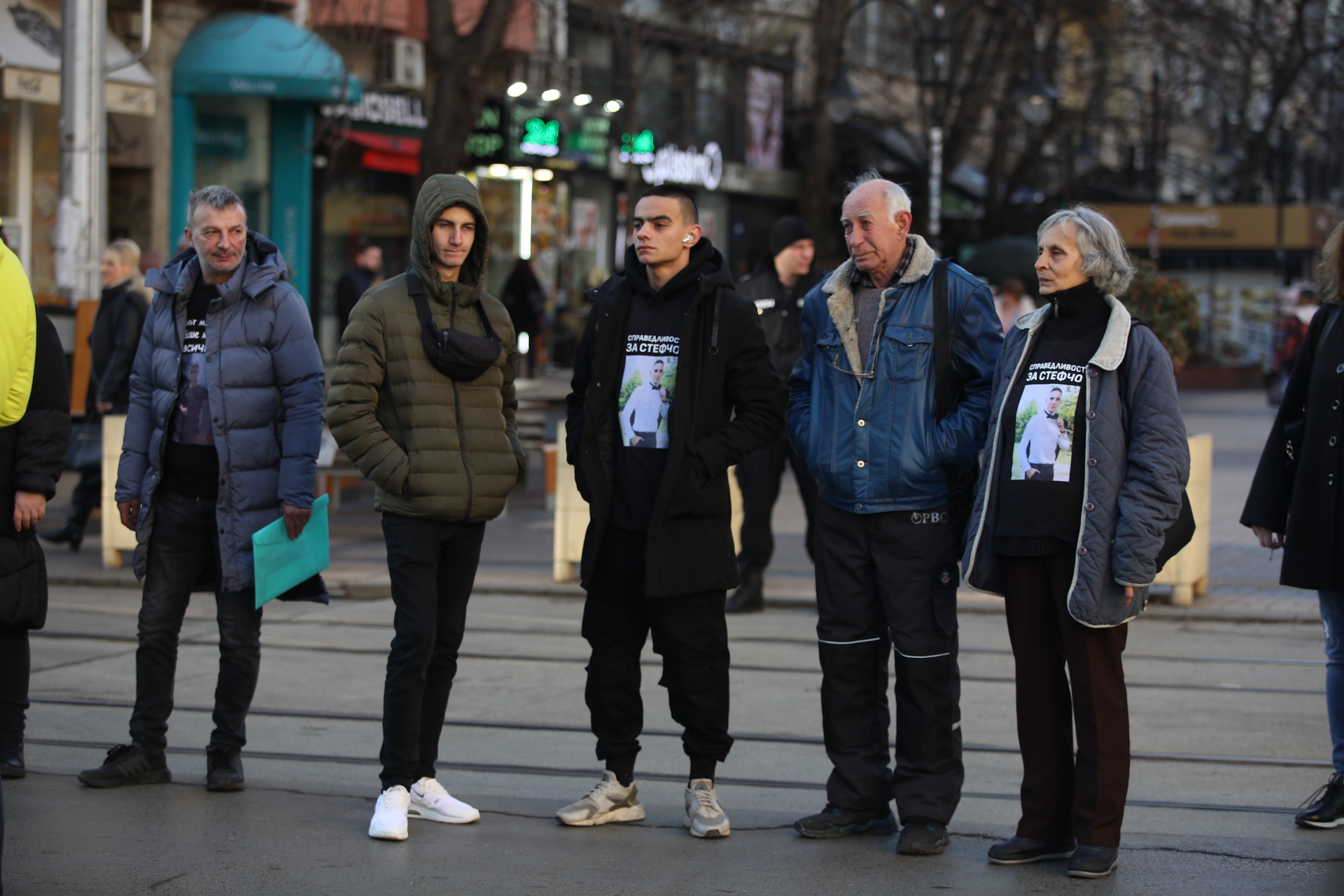 <p>Протест с искане за по-строг контрол на пътя пред Съдебната палата в София</p>