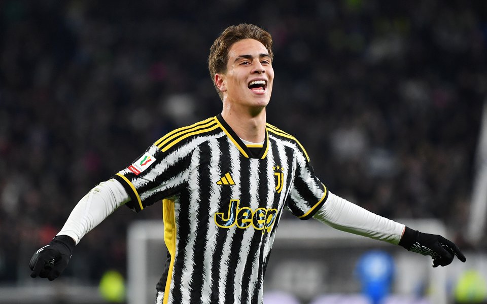 Английският вицешампион Арсенал се интересува от младия футболист на Ювентус