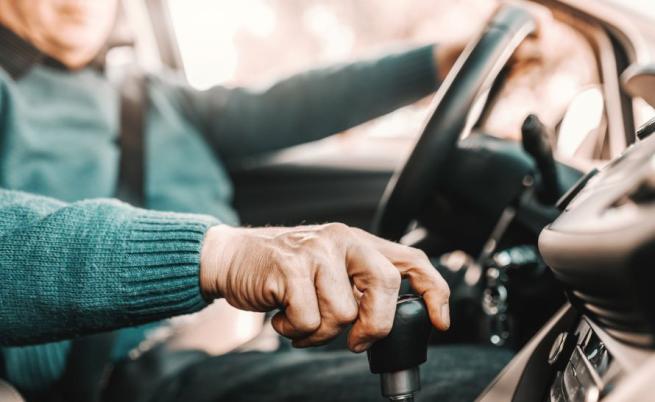 ЕС обмисля задължителни психотестове за шофьорите над 65-годишна възраст