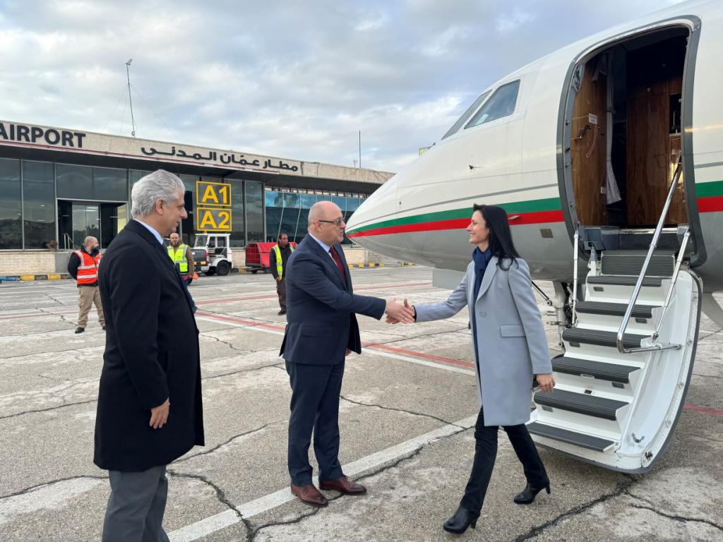 Вицепремиерът и външен министър Мария Габриел пристигна в Хашемитско кралство