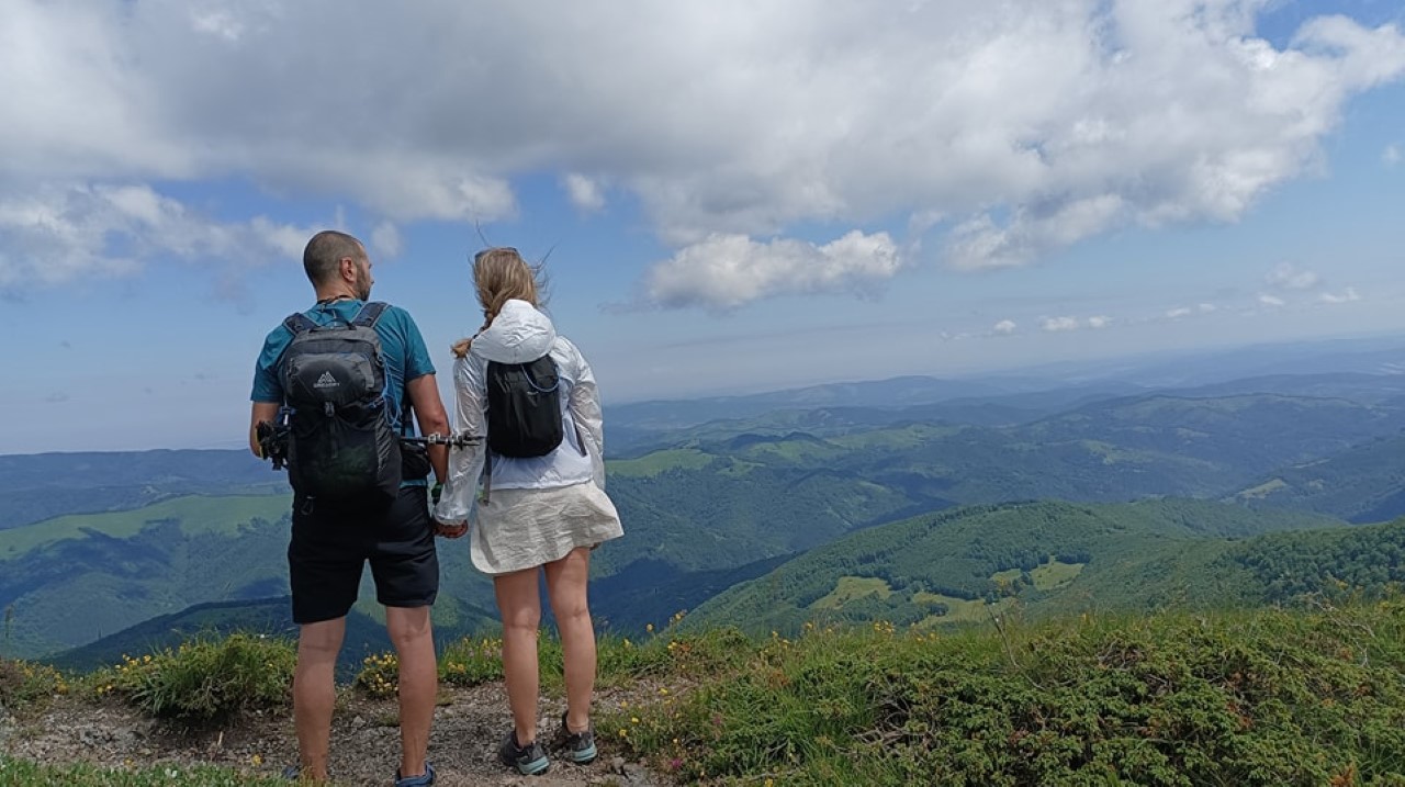 <p><strong>Разсейвайте се: </strong>Разходка, леко разтягане или четене помагат да се откъснете от натрапчивите мисли.</p>