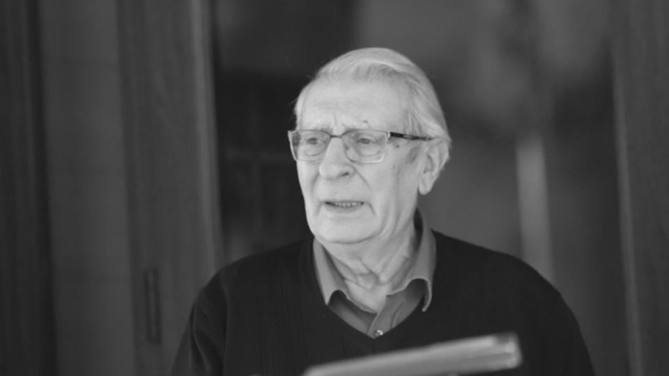 Днес стана ясно, че големият български актьор Славчо Пеев е приключил