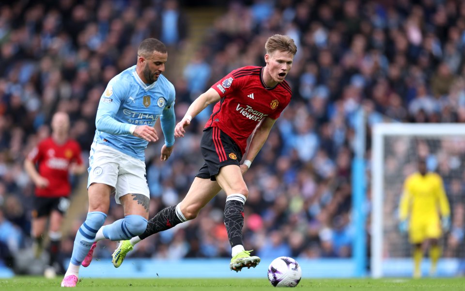 Манчестър Сити и Манчестър Юнайтед играят при 1:1 в градско