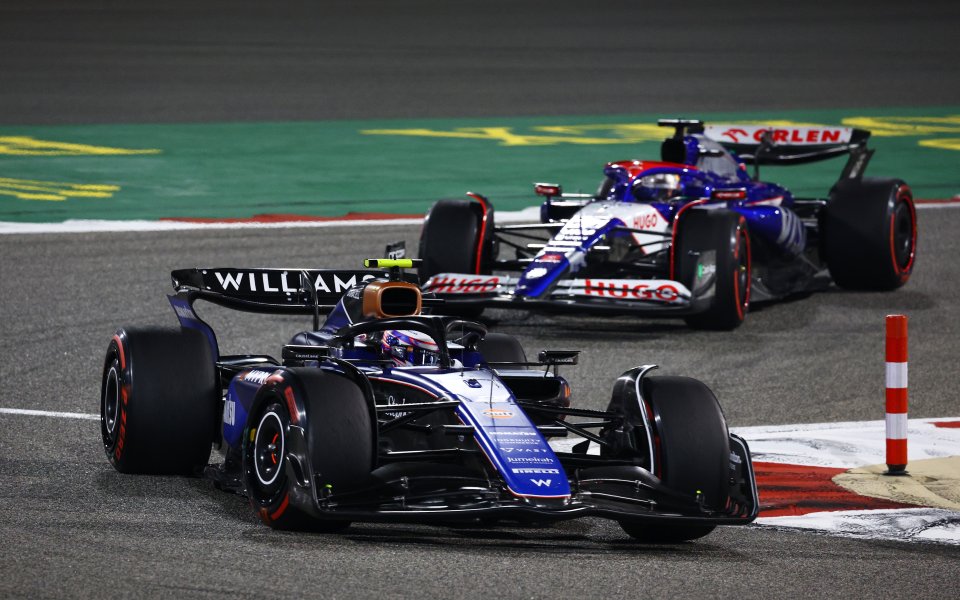 Участието на Логан Сарджънт в надпреварата за Гран При на