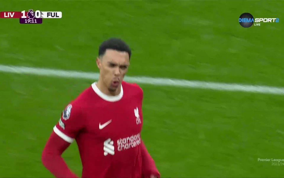 Вижте компилация с най-добрите отигравания на Трент Александър-Арнолд с екипа