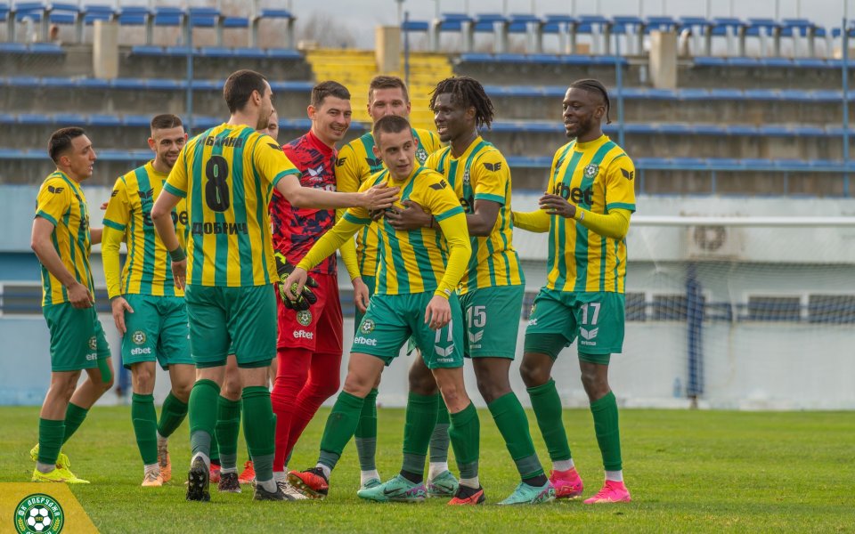 Добруджа победи с 2:0 като гост Янтра Габрово в един