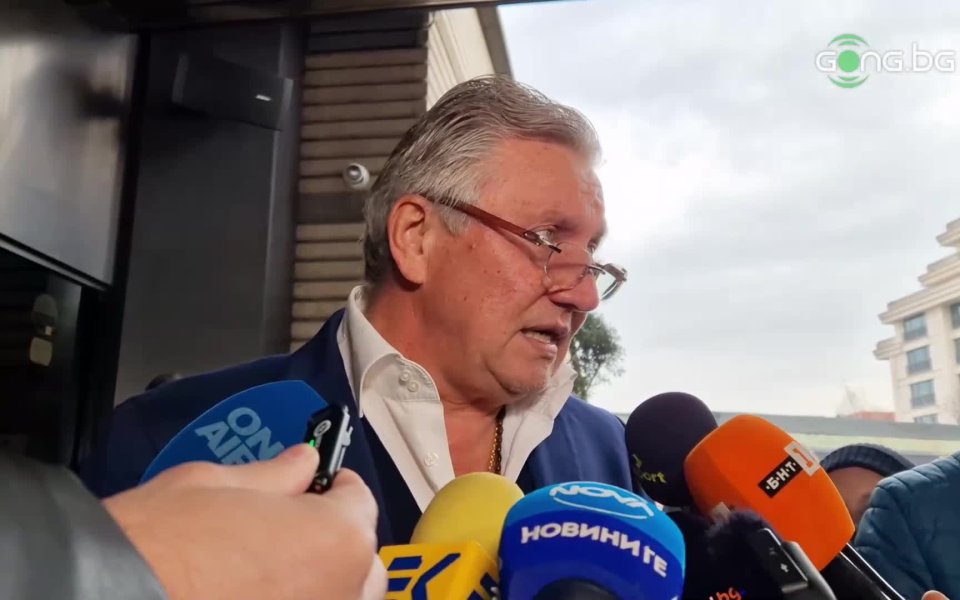 Иван Василев заяви, че тепърва Локомотив София ще се ориентира