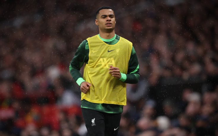 Легенда на Ливърпул смъмри яко нападател на отбора