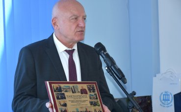 Професор става вицепрезидент на БФС