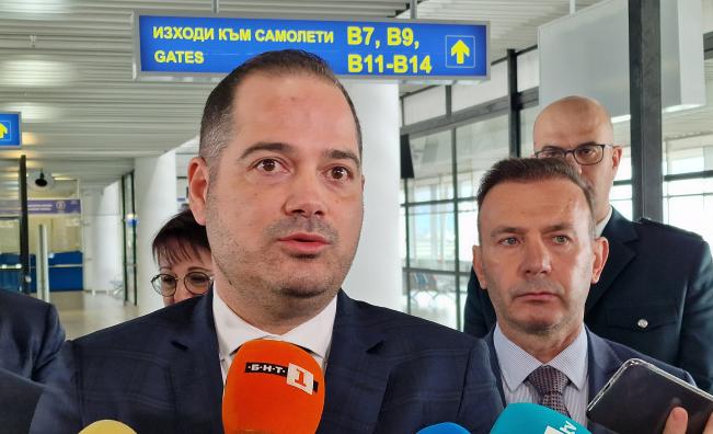 <p>Калин Стоянов: Цената на един купен глас е между 50 и 100 лв., най-много са в Бургас и Варна</p>